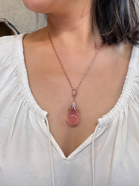 古典優雅|馬達加斯加粉晶 墜鍊