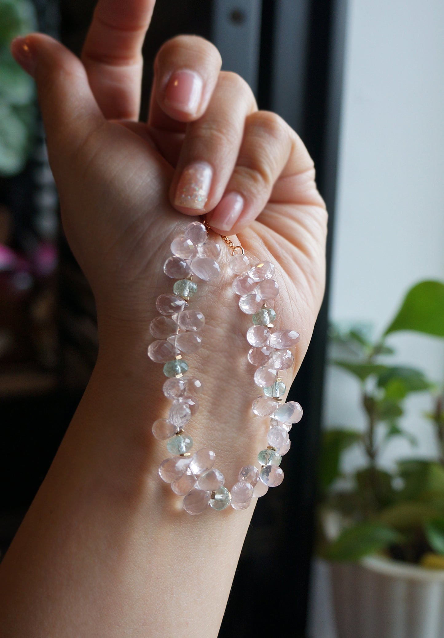 Rose Quartz|清亮粉晶/海水藍寶 手環