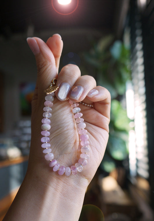 清新優雅|阿富汗粉碧璽塔珠手鍊 E121702