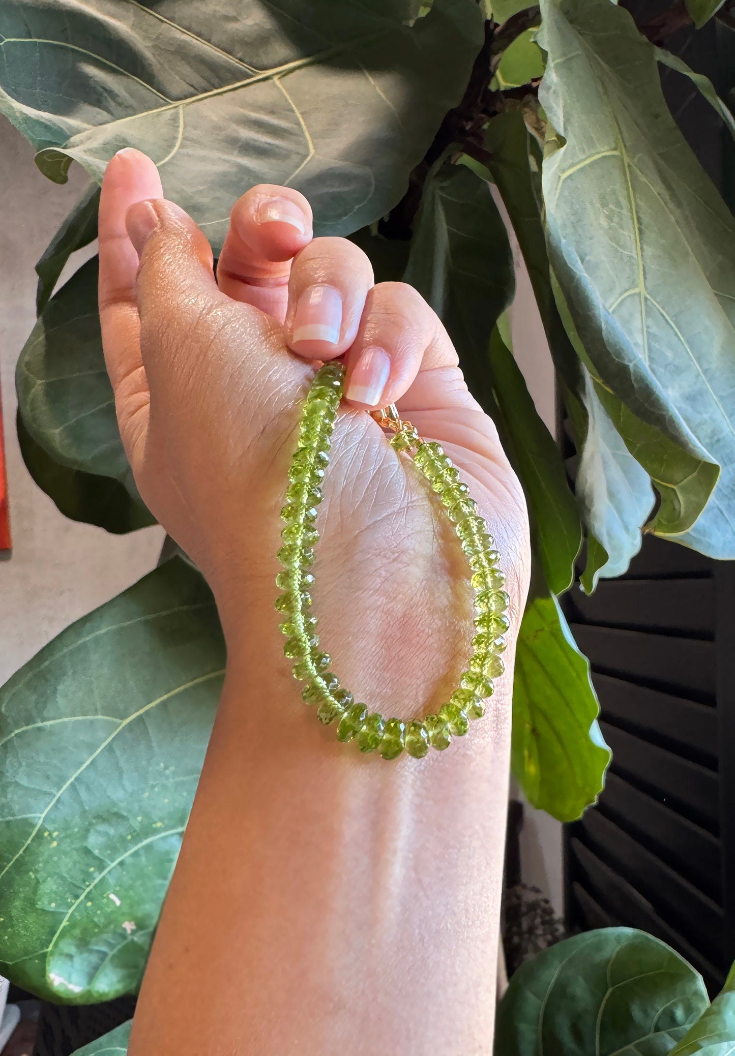 高品質 橄欖石閃亮切面手環 E102201