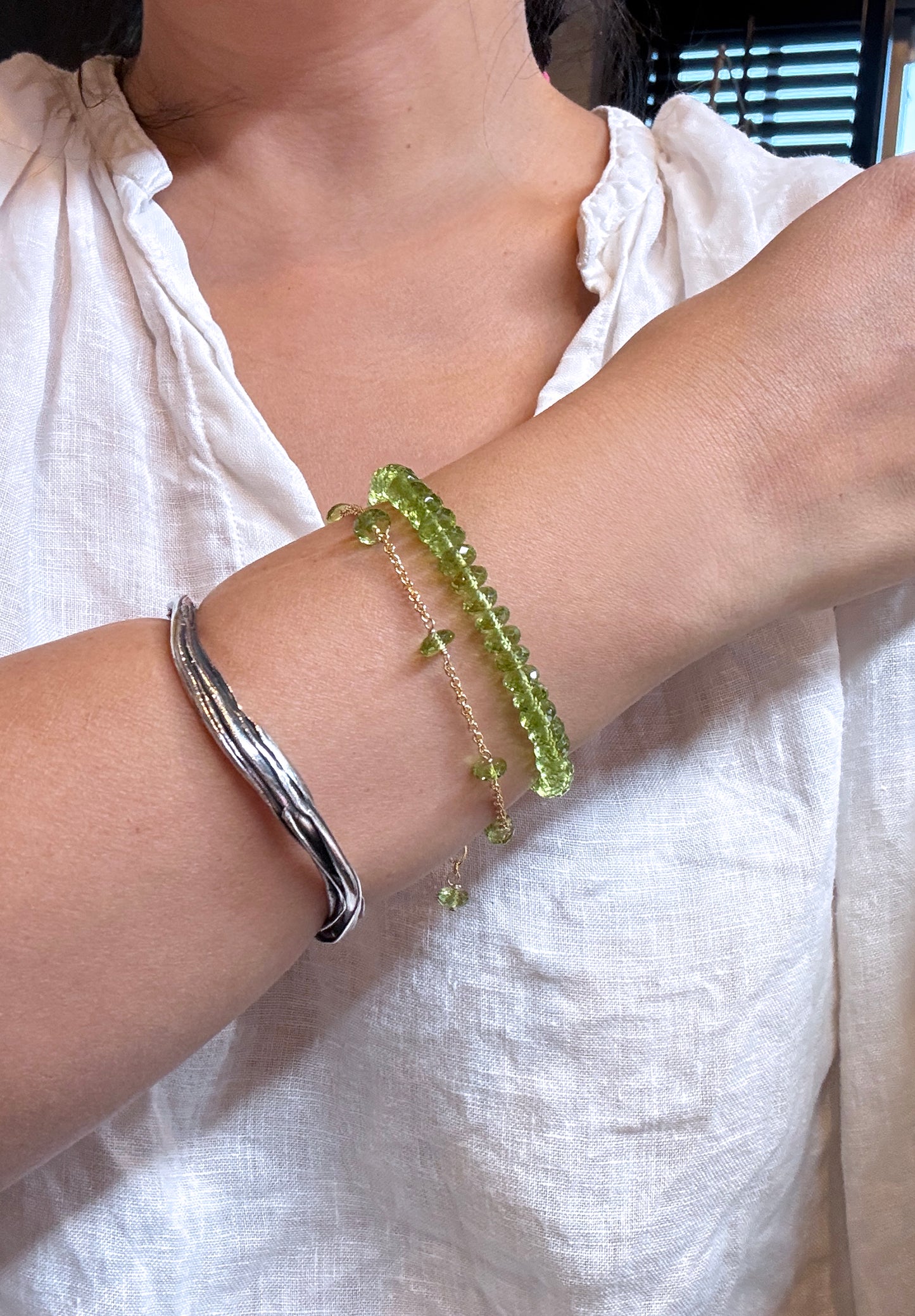 高品質 橄欖石閃亮切面手環 E102201