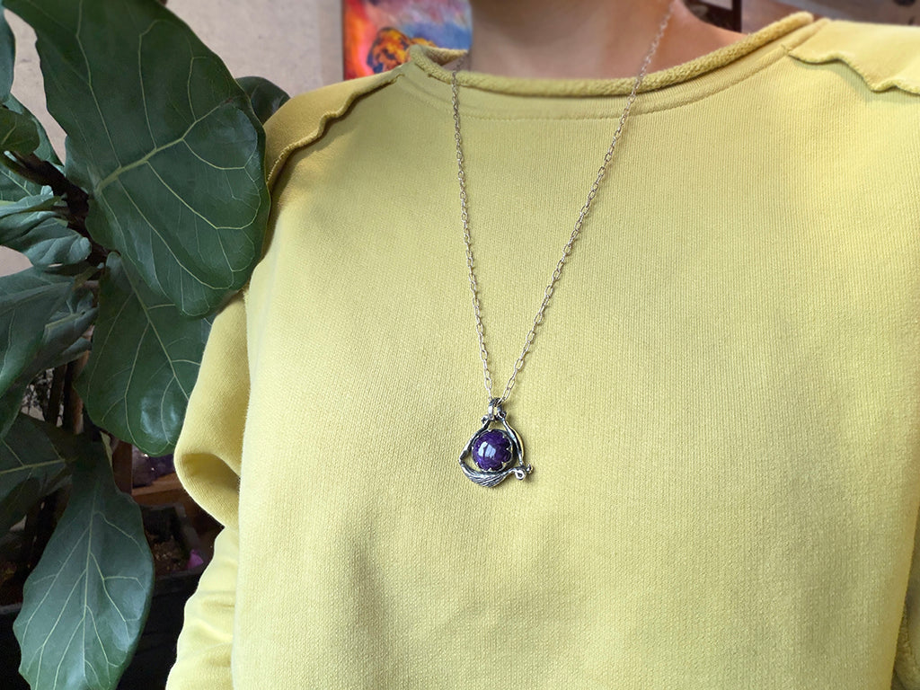 三角藤蔓設計|舒俱徠石墜鍊 C011906