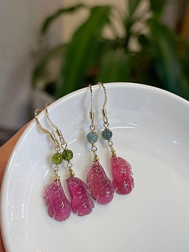 吉祥魚|桃粉碧璽耳環 - 藍碧璽珠