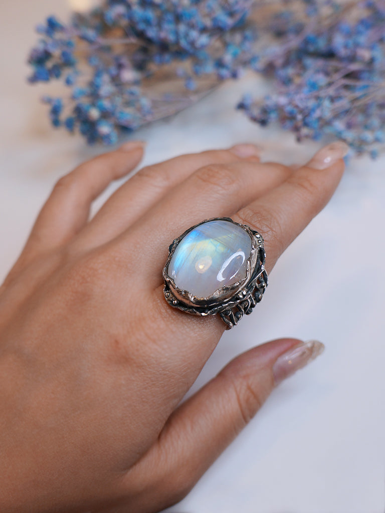 自然流動力|藍暈月光石戒指