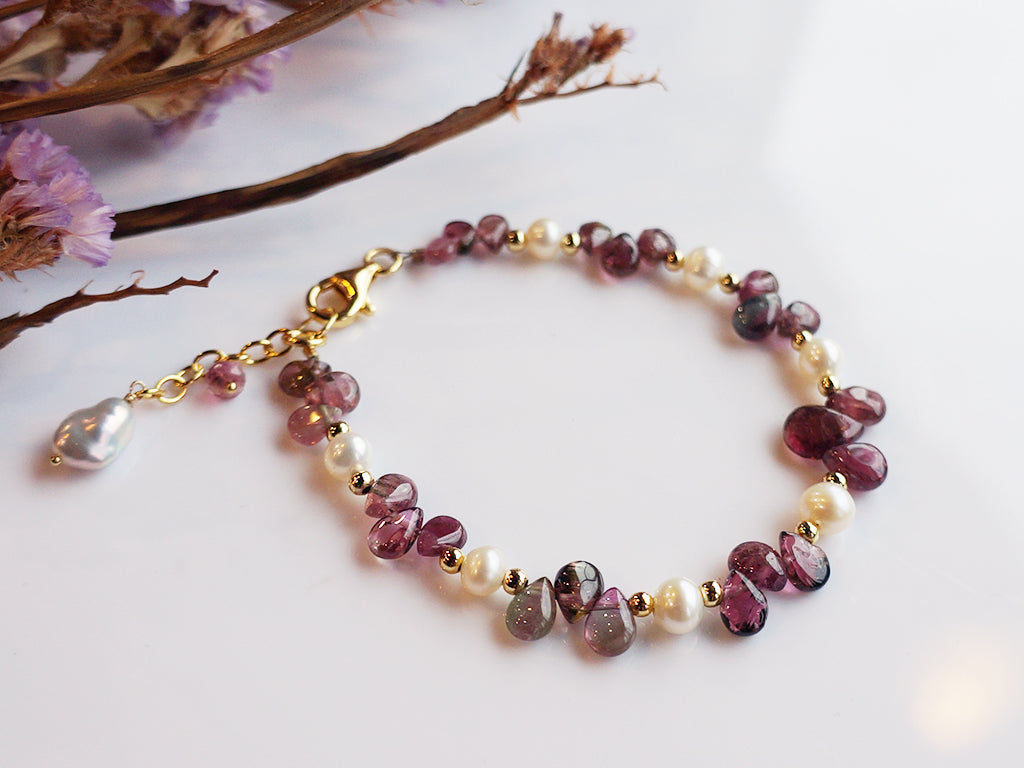 優雅水滴 紅碧璽珍珠手環