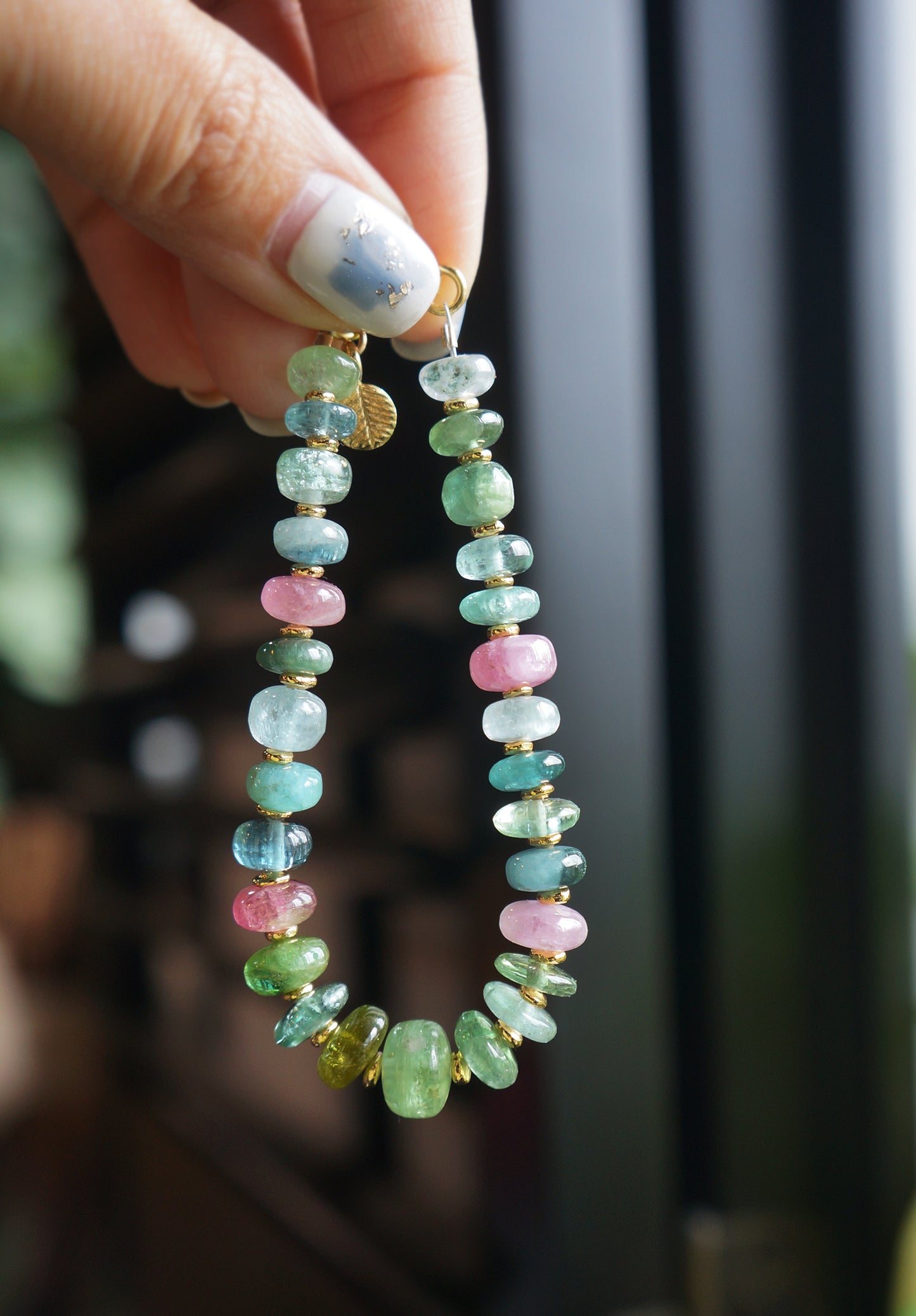 靜謐深邃｜阿富汗深藍綠碧璽塔珠手鍊 C040803