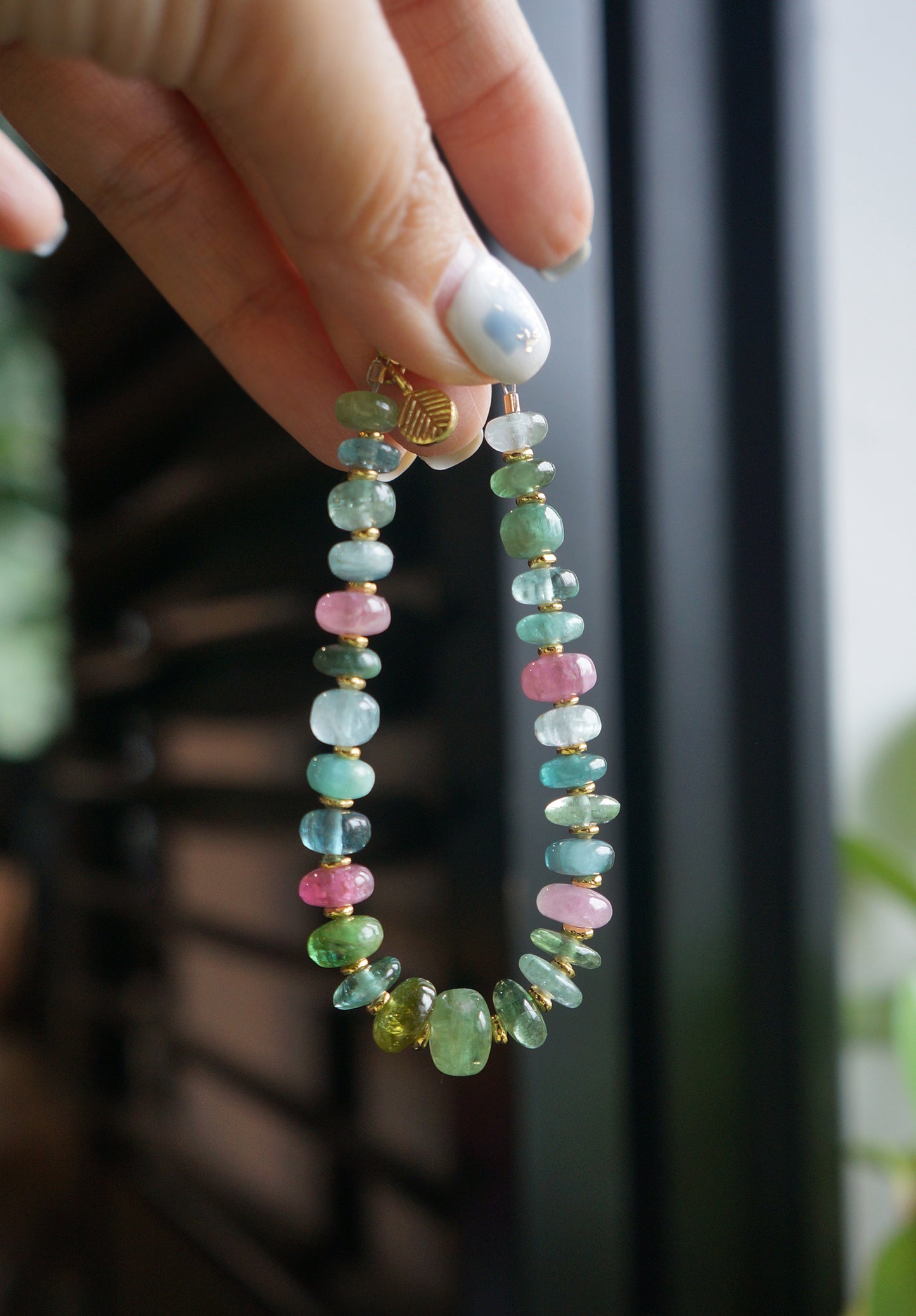 靜謐深邃｜阿富汗深藍綠碧璽塔珠手鍊 C040803