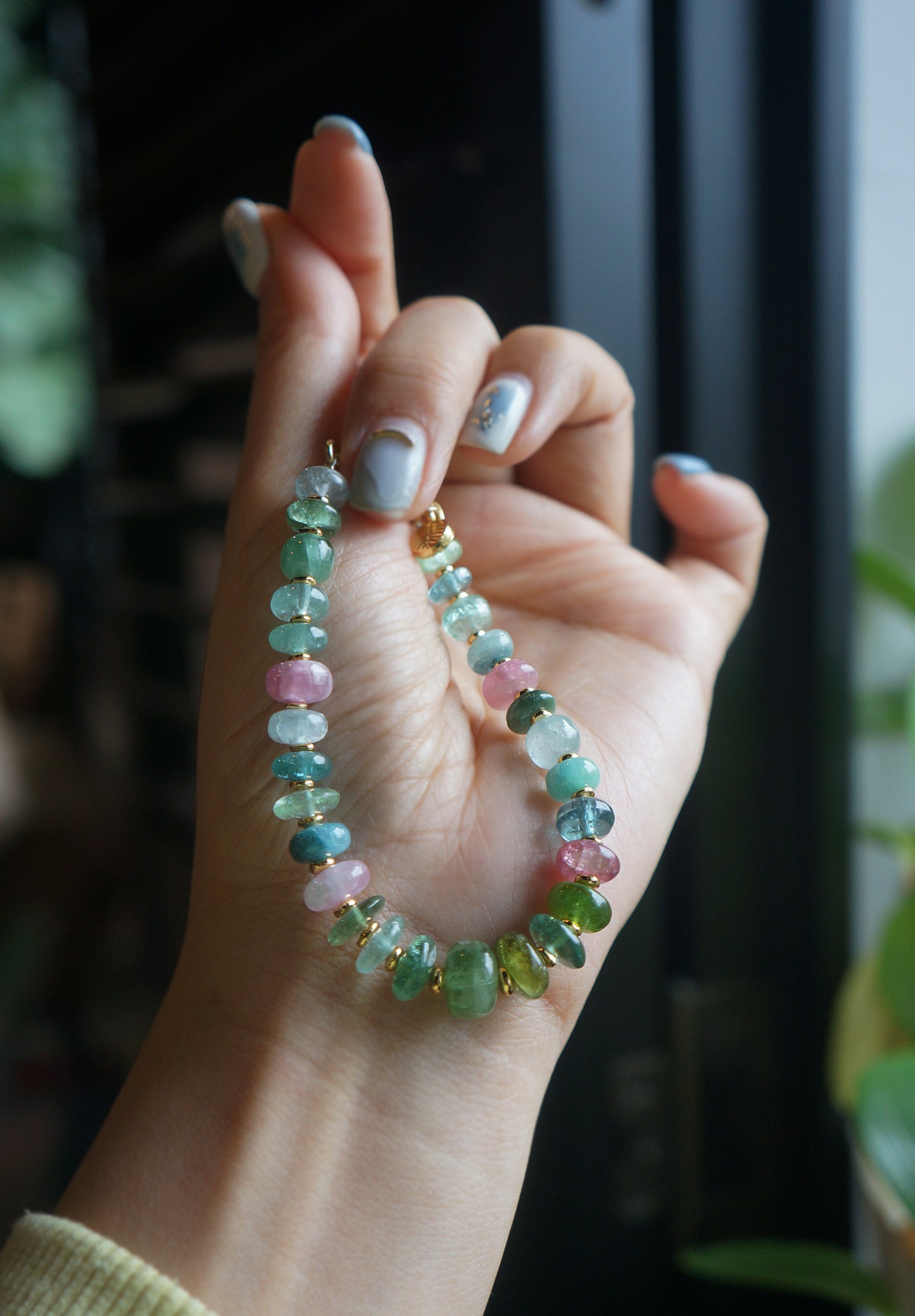 靜謐深邃｜阿富汗深藍綠碧璽塔珠手鍊 C040803