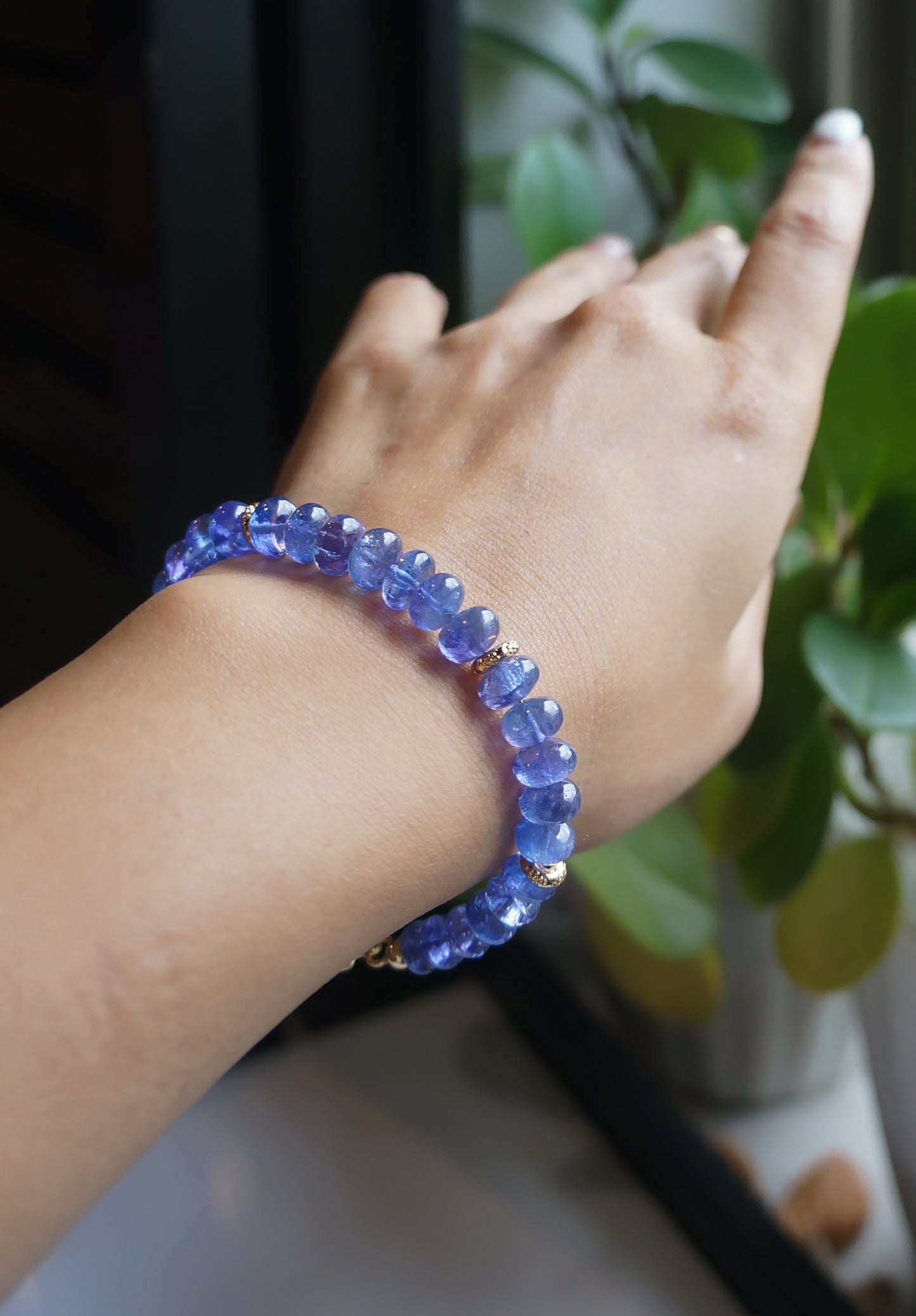 TANZANITE｜丹泉石塔珠手鍊 C052003