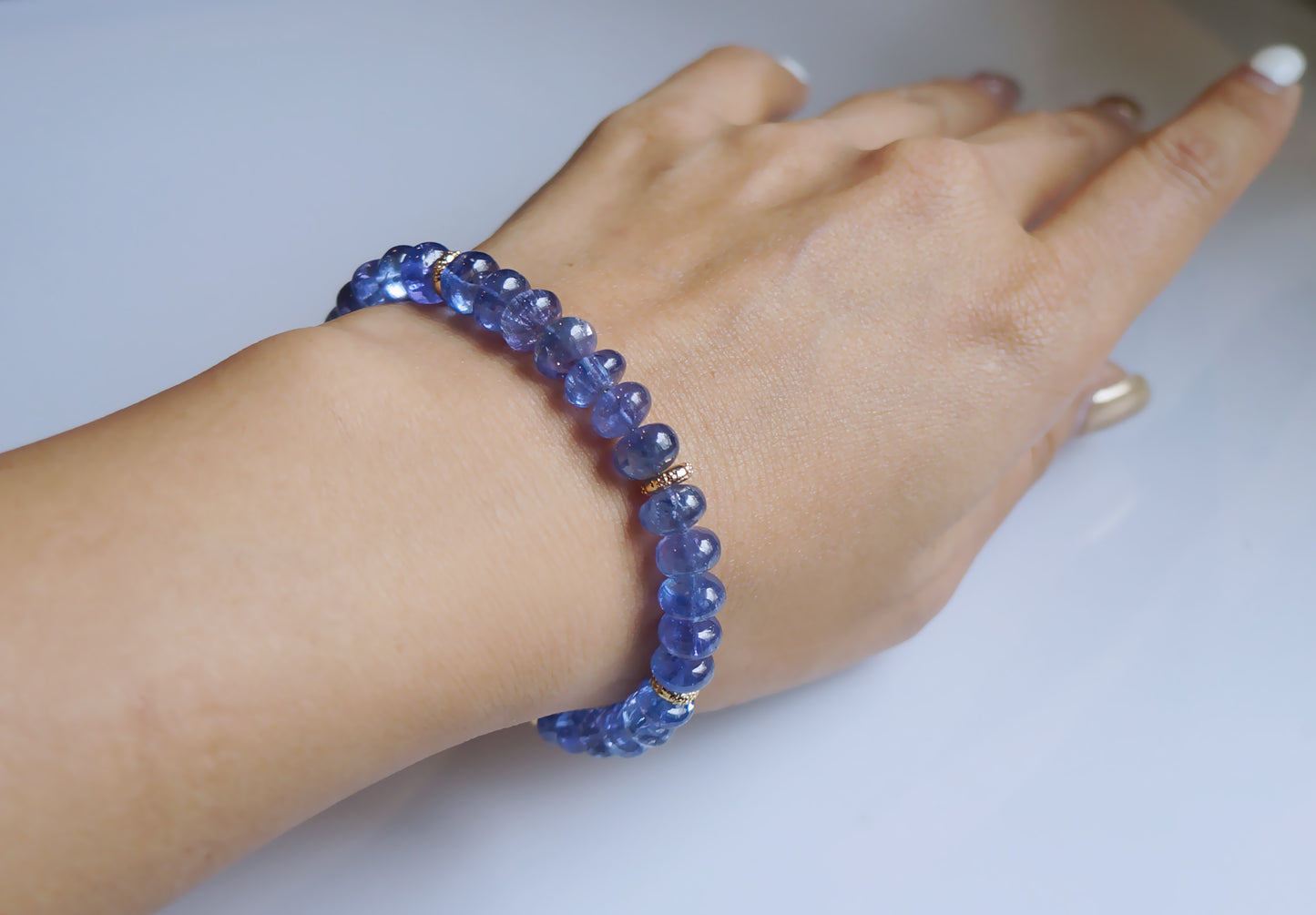 TANZANITE｜丹泉石塔珠手鍊 C052003