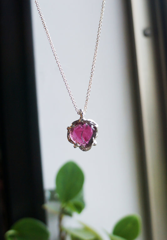 Rubellite ｜ 紅寶碧璽桃子 手工銀墜+鏈 C102101