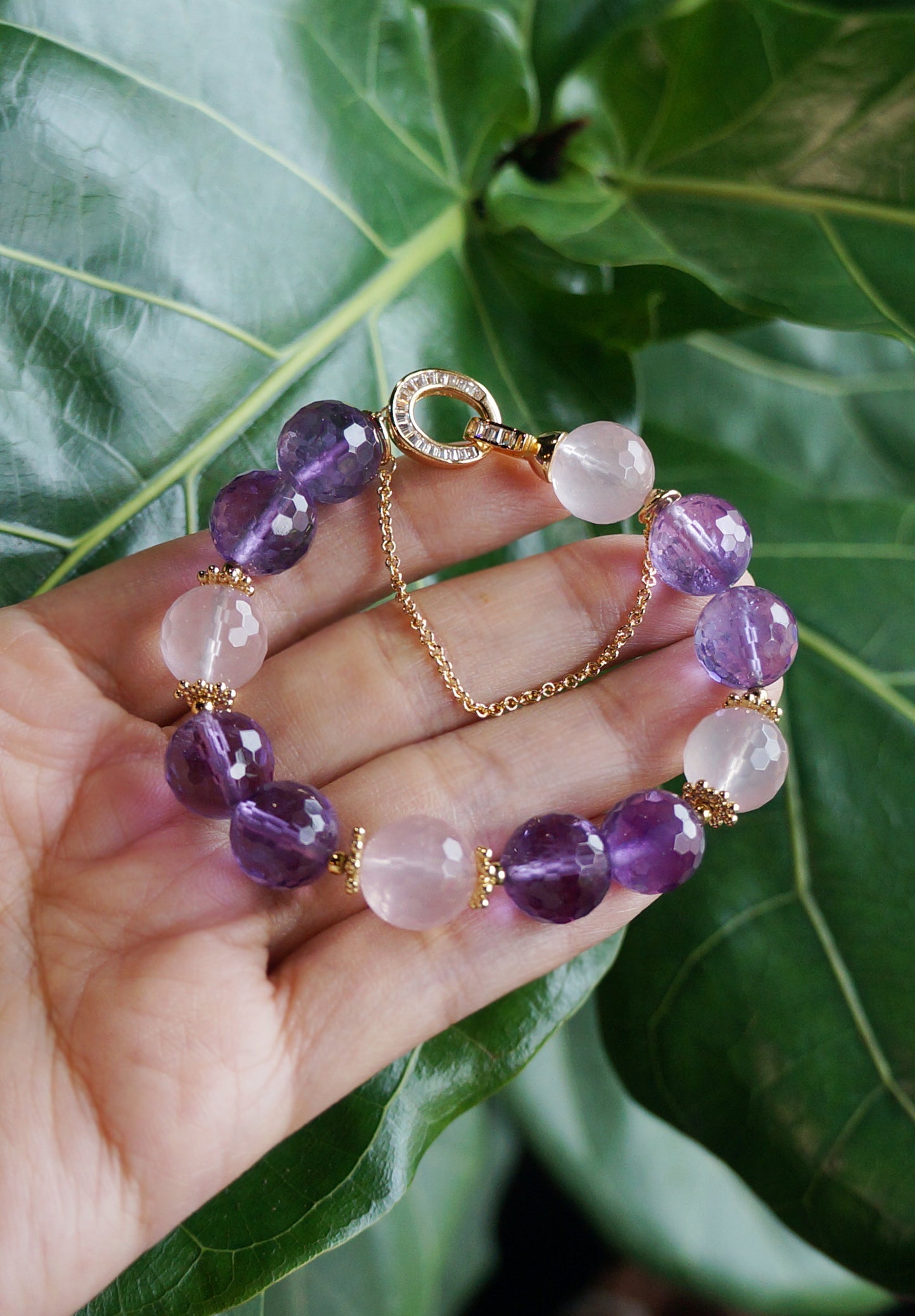 Amethyst ｜紫水晶閃亮切面圓手珠