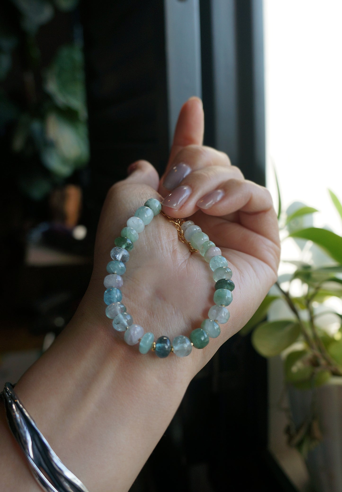 清新優雅｜阿富汗藍綠碧塔珠手鍊 E101601