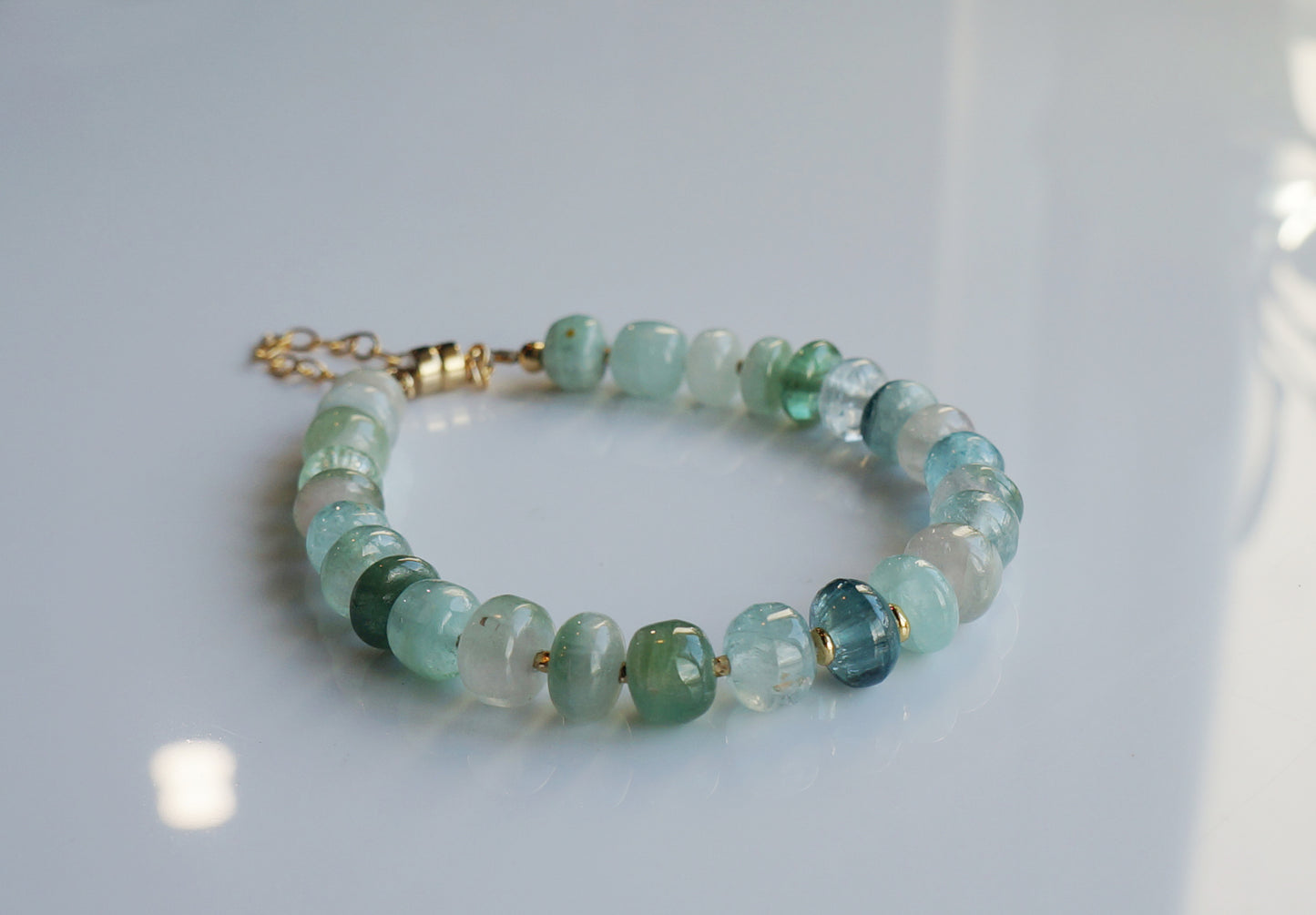 清新優雅｜阿富汗藍綠碧塔珠手鍊 E101601