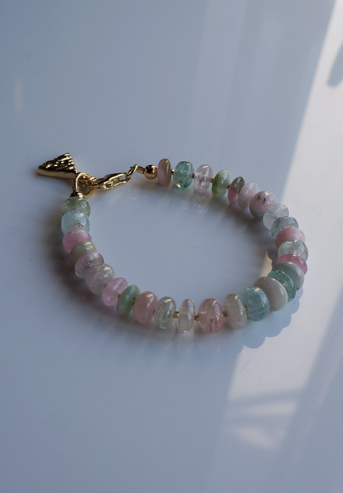 清新優雅｜阿富汗彩碧璽塔珠手鍊 E101602