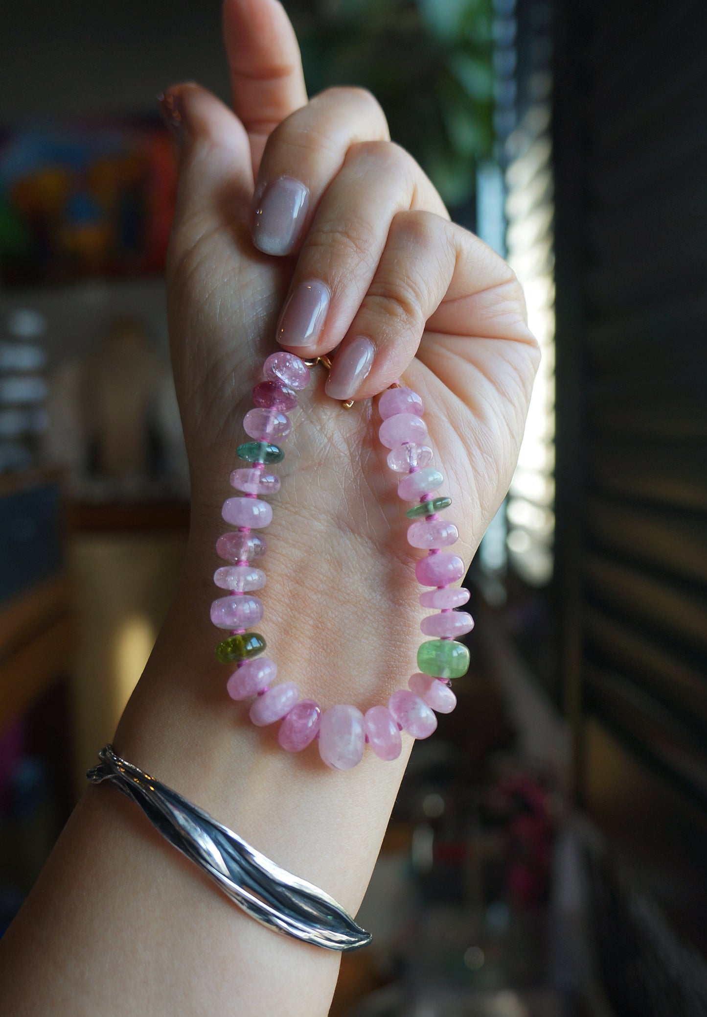 清新優雅｜阿富汗粉碧塔珠手鍊 E101603