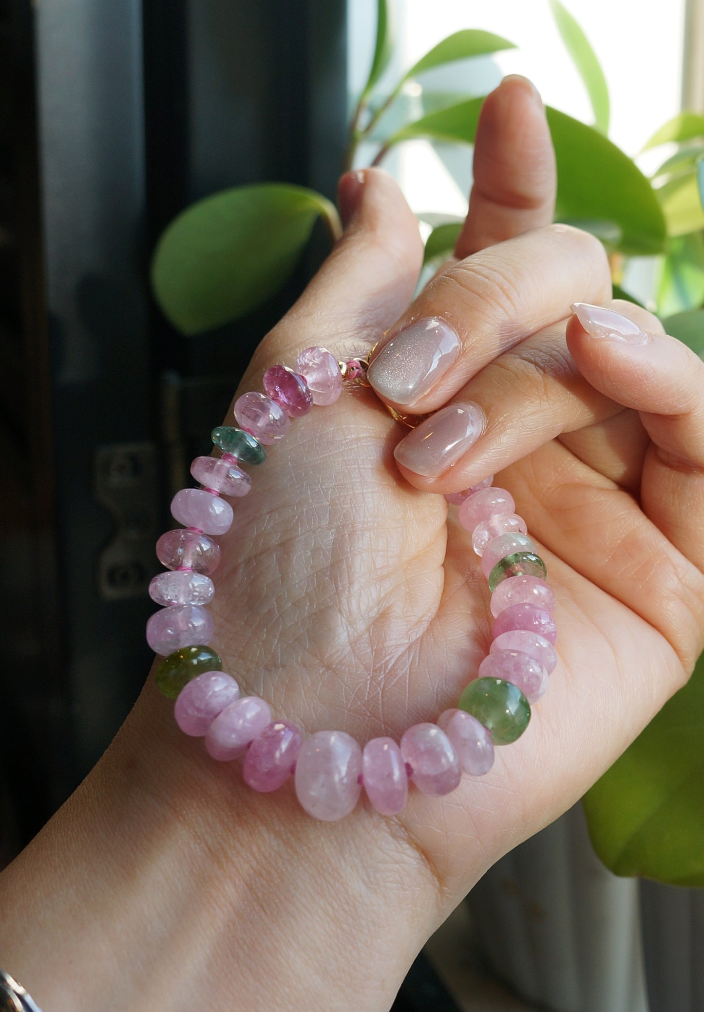清新優雅｜阿富汗粉碧塔珠手鍊 E101603