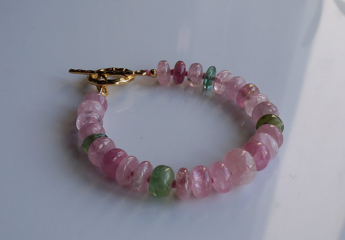 清新優雅｜阿富汗粉碧塔珠手鍊 E101603