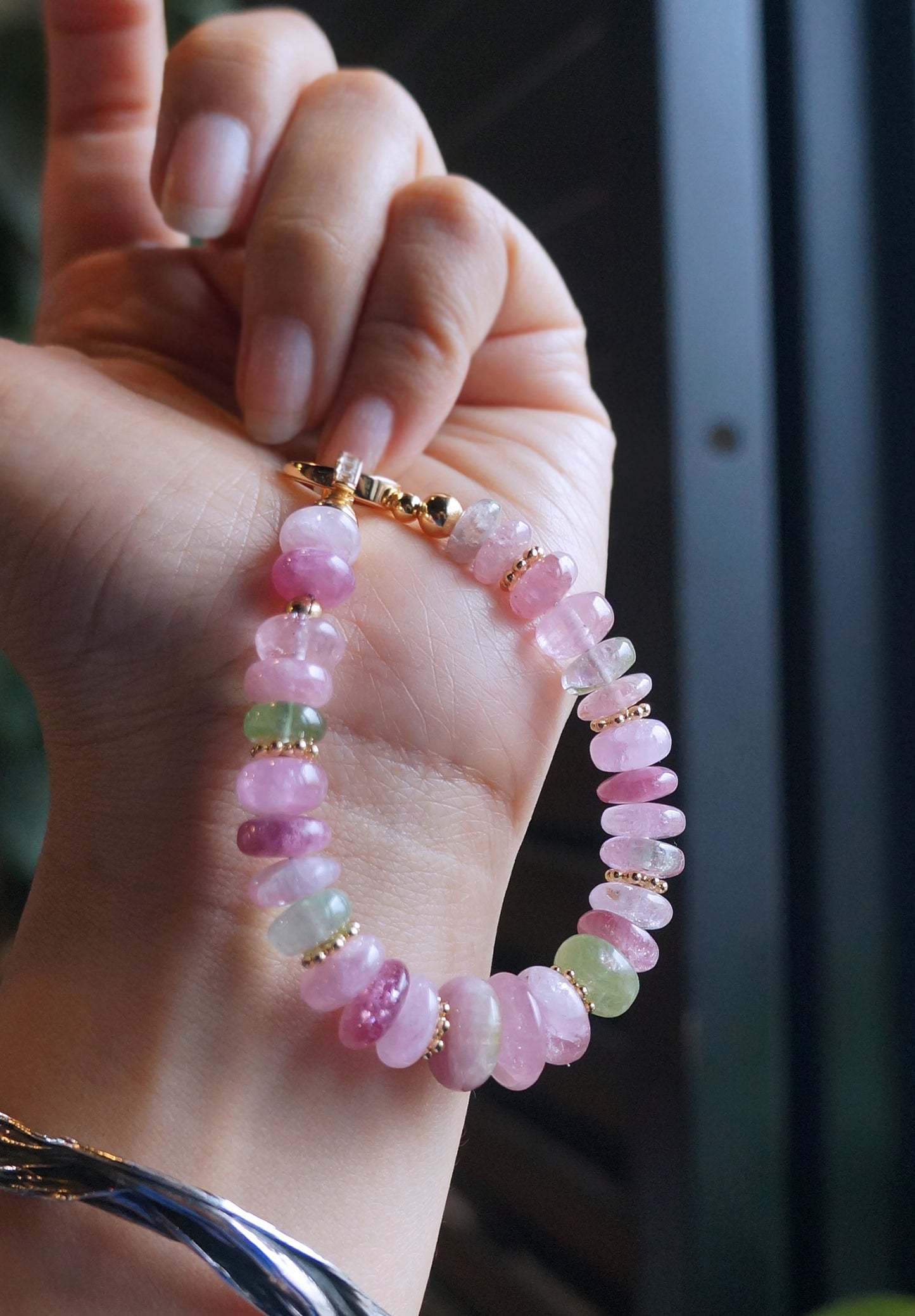 清新優雅｜阿富汗粉碧塔珠手鍊 E101605