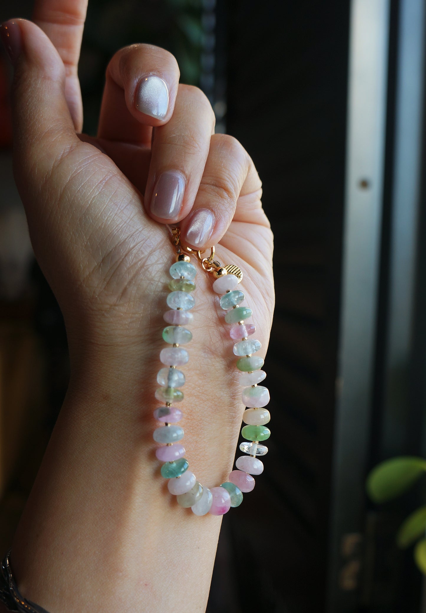 清新優雅｜阿富汗彩碧璽塔珠手鍊 E101606