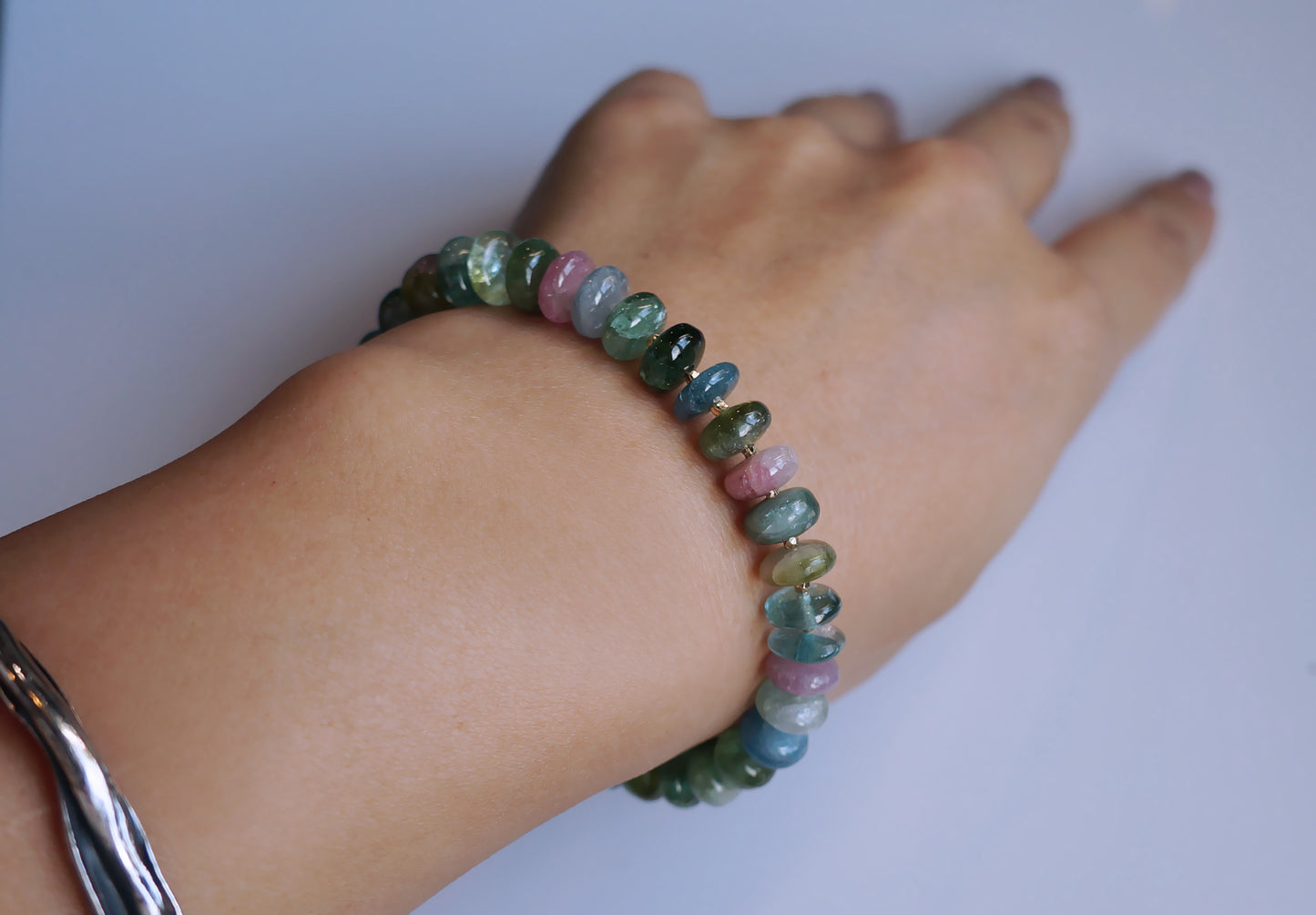 靜謐深邃｜阿富汗深藍綠碧璽塔珠手鍊 E101607