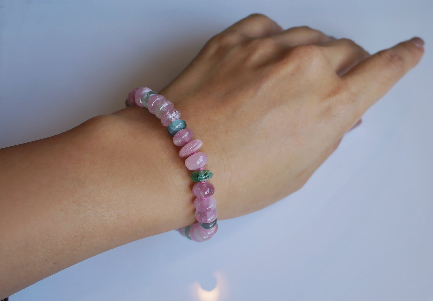 粉嫩優雅｜阿富汗粉碧塔珠手鍊 E101608