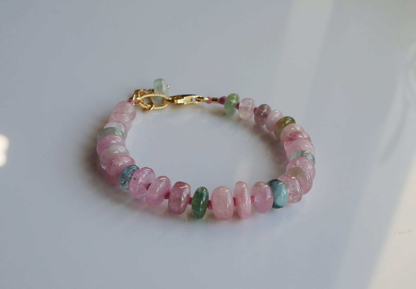 粉嫩優雅｜阿富汗粉碧塔珠手鍊 E101608