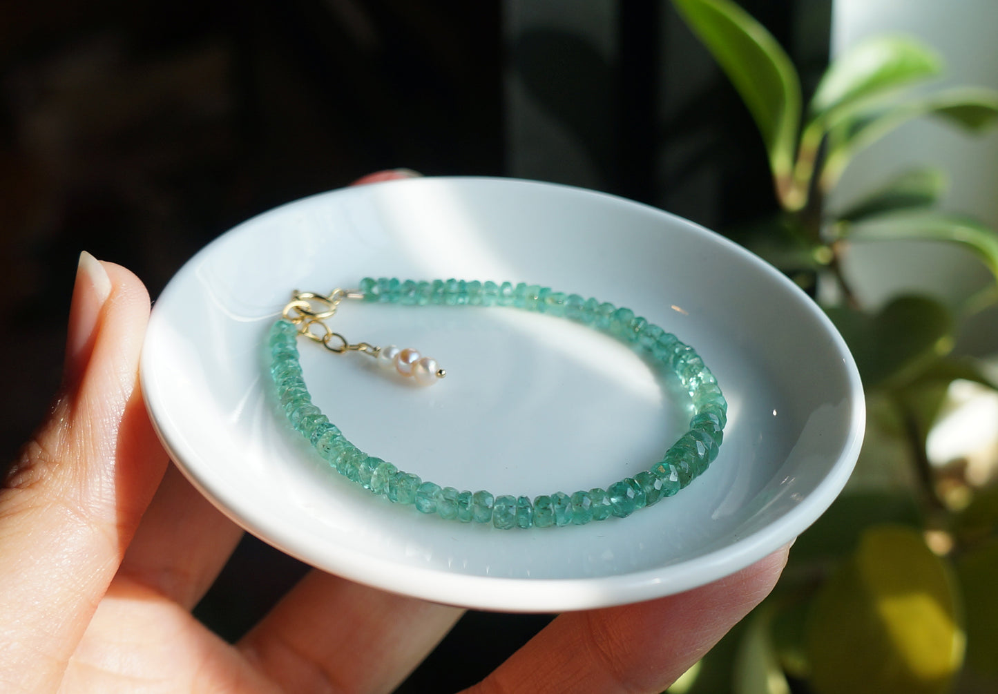 2025年終特價｜尚比亞祖母綠細切手鏈 E112401