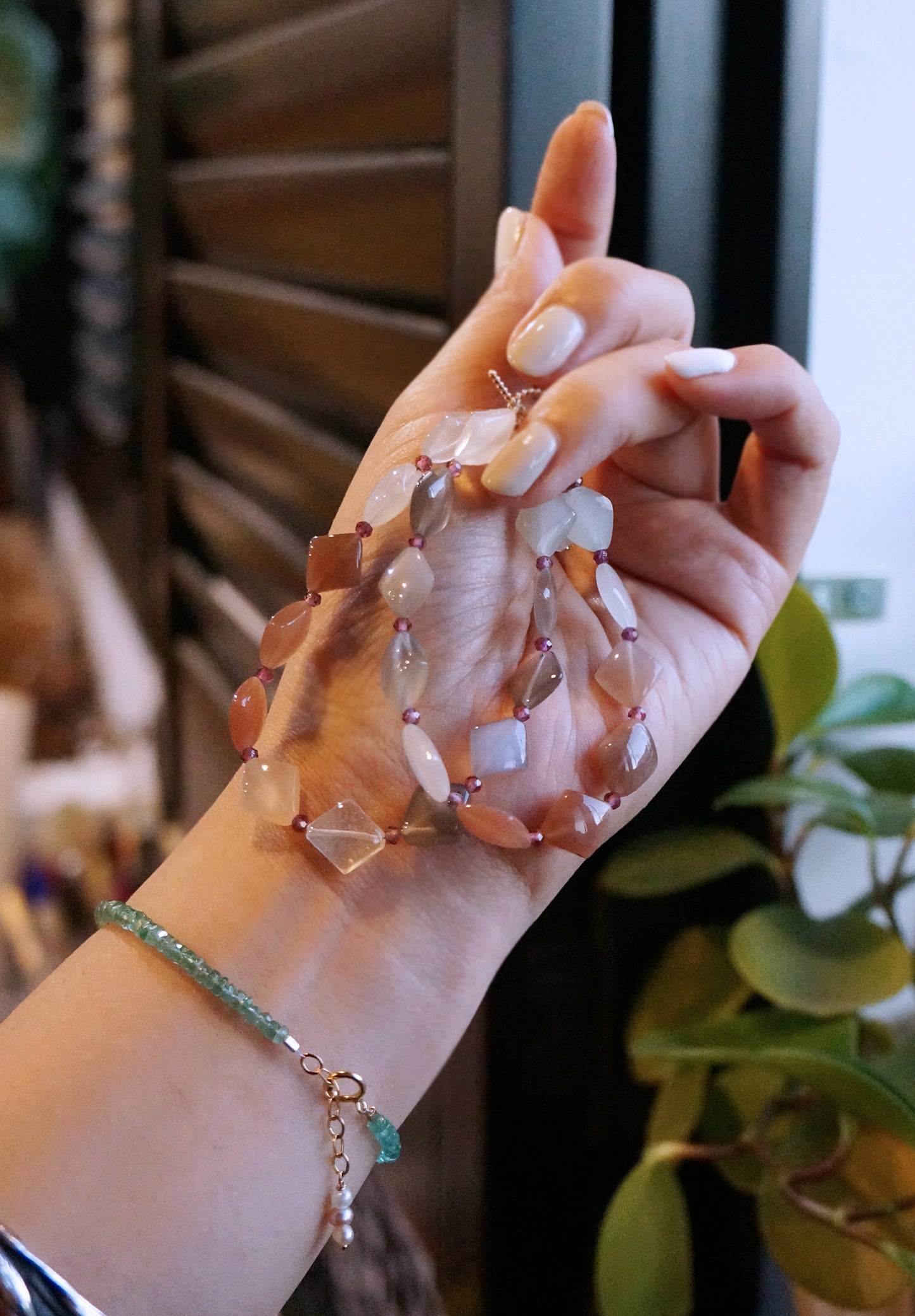 漸層色橘月光石菱形手鏈 E120304