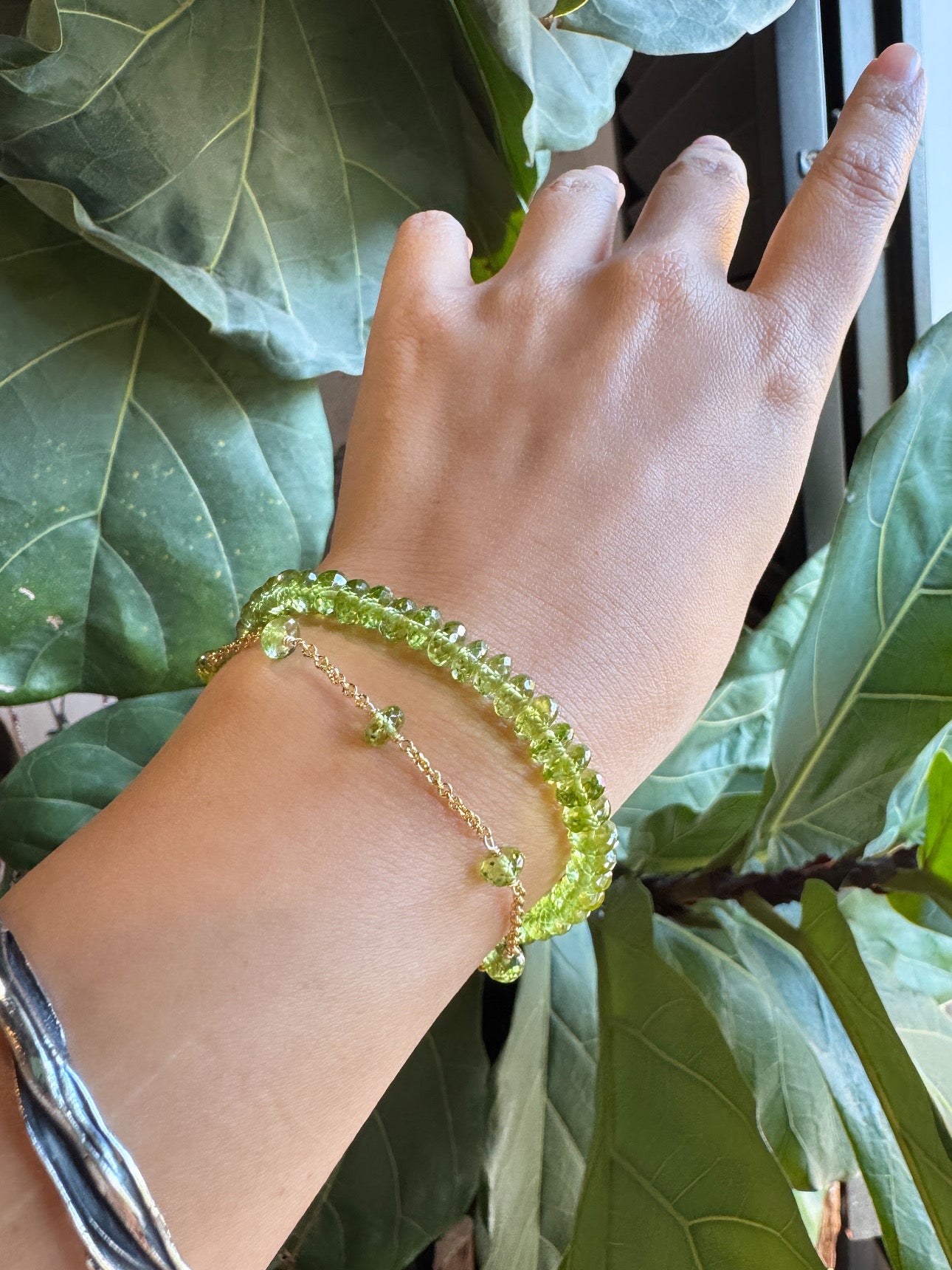 高品質 橄欖石閃亮切面手環 E102201