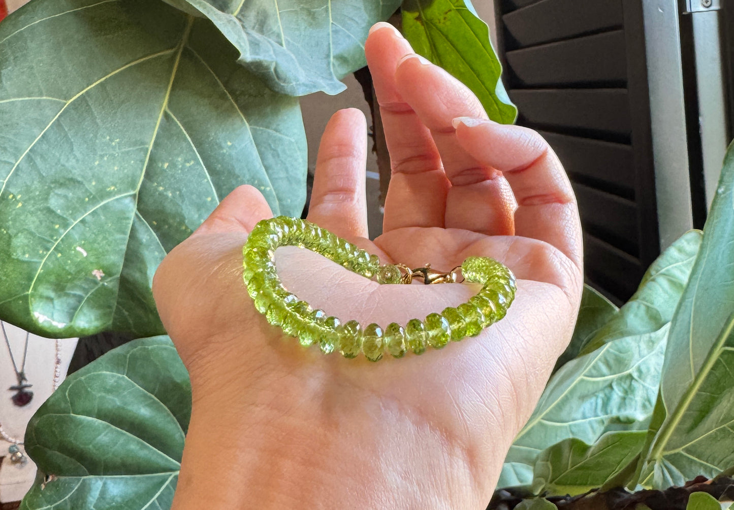 高品質 橄欖石閃亮切面手環 E102201