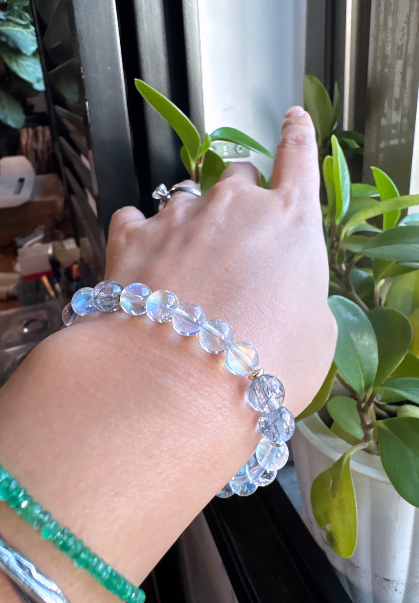 馬島月光 × 藍鋼絲水晶｜靜謐月光的優雅共舞