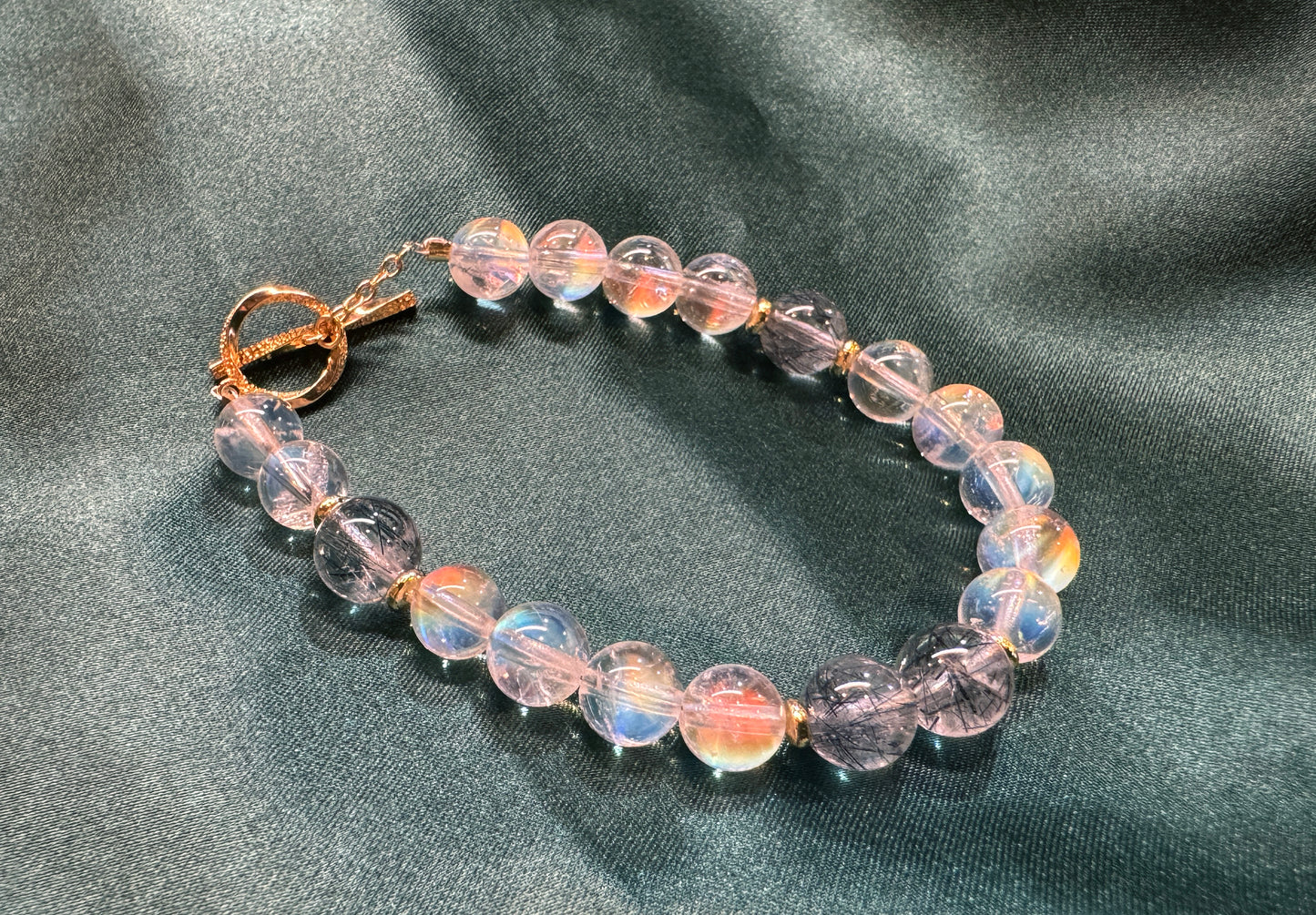 馬島月光 × 藍鋼絲水晶｜靜謐月光的優雅共舞