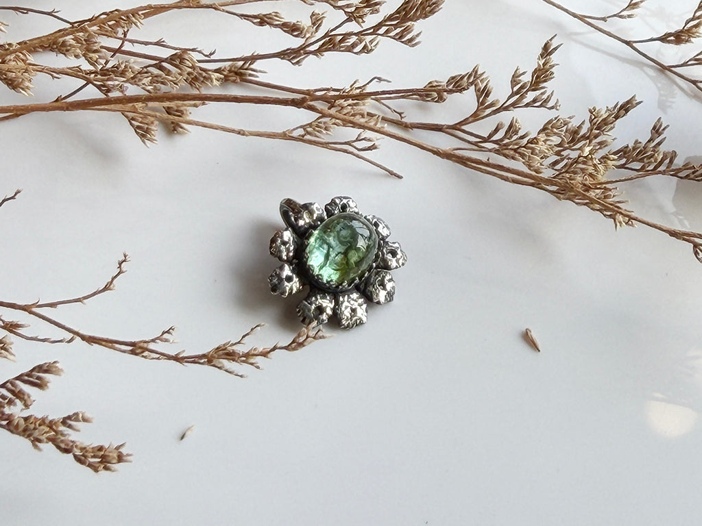 綠碧璽 手工蕾絲花銀墜 C060301