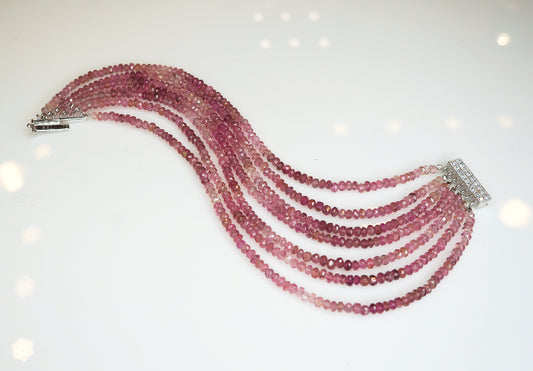 清秀佳人｜閃亮切面粉碧璽手鍊