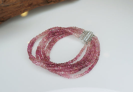 清秀佳人｜閃亮切面粉碧璽手鍊